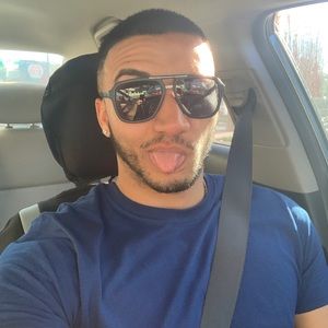 Meet your Posher, Daniel